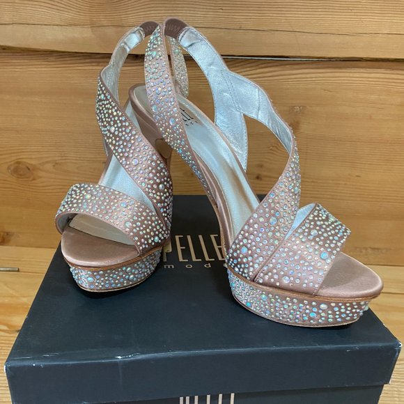 Pelle Moda Dress Heels - Picture 1 of 6